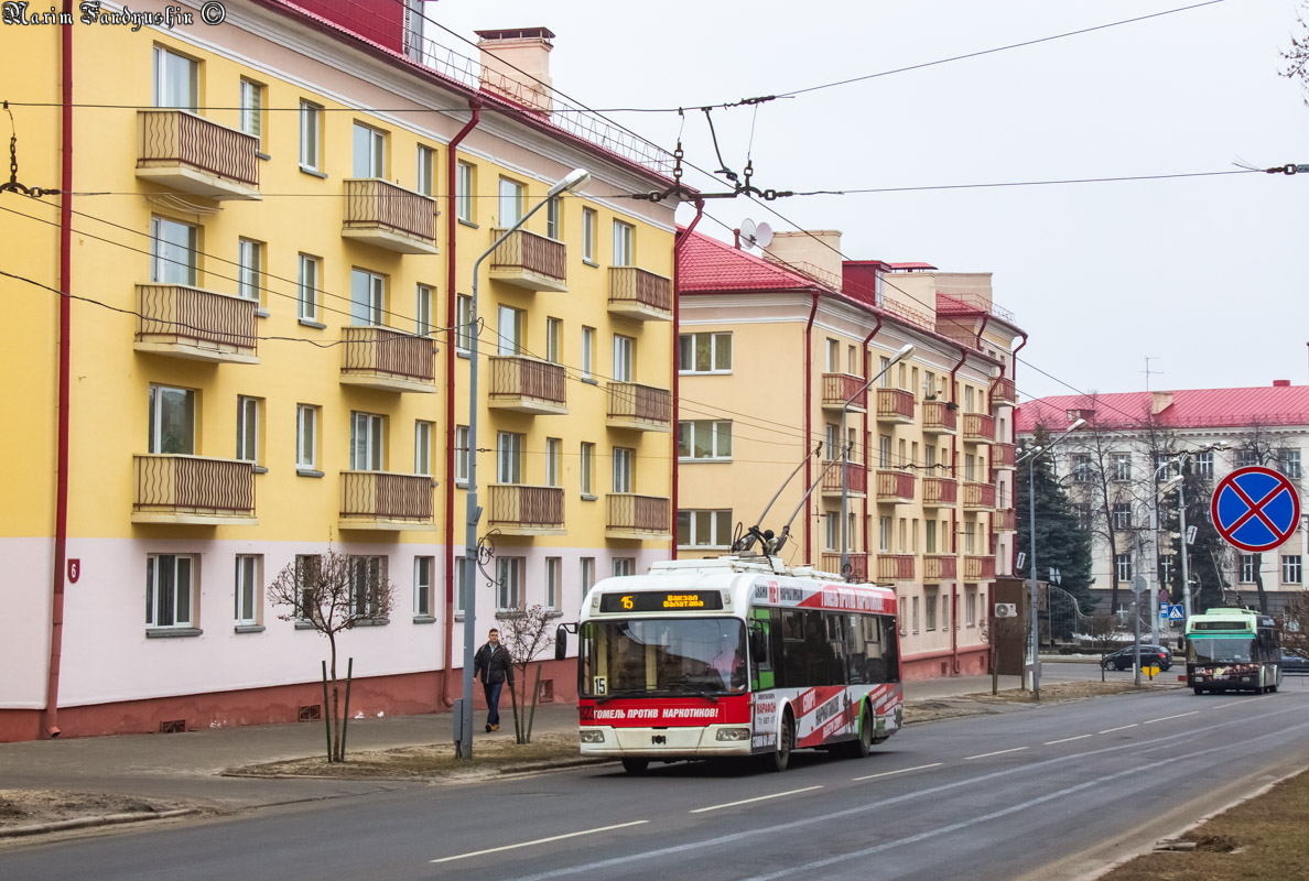 Гомель, БКМ 321 № 1823