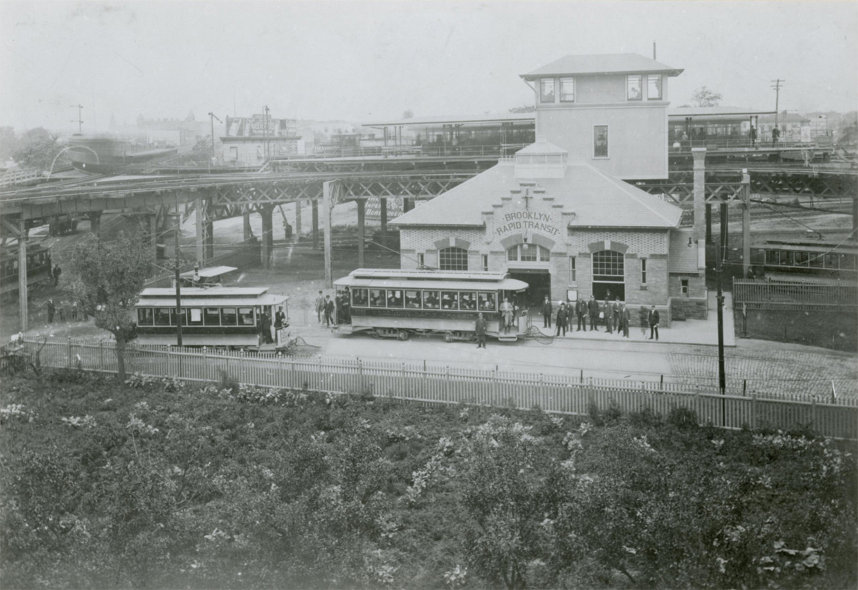 New York City, Laconia 4-axle motor car — 2134; New York City — Subway and Elevated — Historic Photos; New York City — Subway and Elevated — Lines and Stations