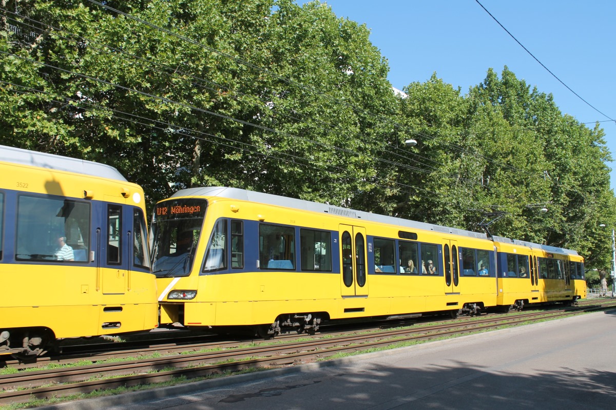 Штутгарт, Stadler DT8.14 № 3558