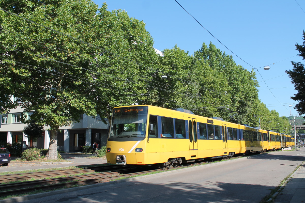 Штутгарт, Duewag DT8.11 № 3396