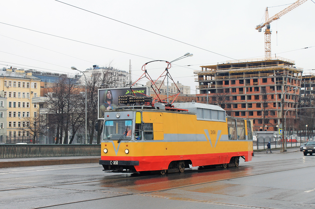 Санкт-Петербург, ЛМ-68М № С-3858