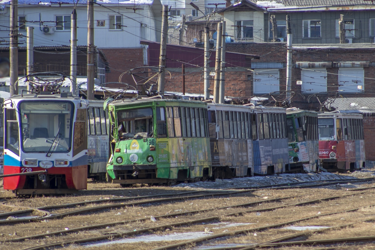 Иркутск, 71-619КТ № 238; Иркутск, 71-605 (КТМ-5М3) № 196