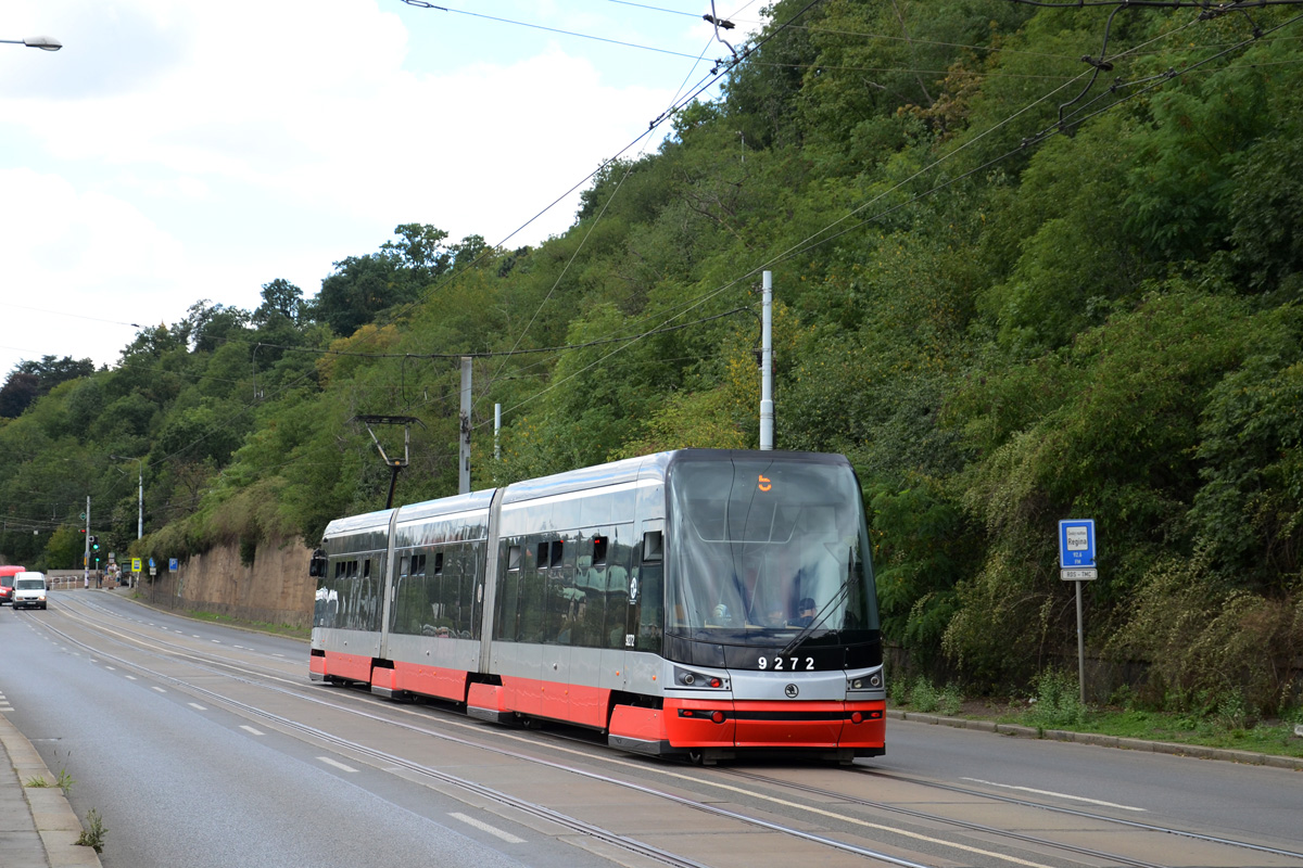 Прага, Škoda 15T3 ForCity Alfa Praha № 9272