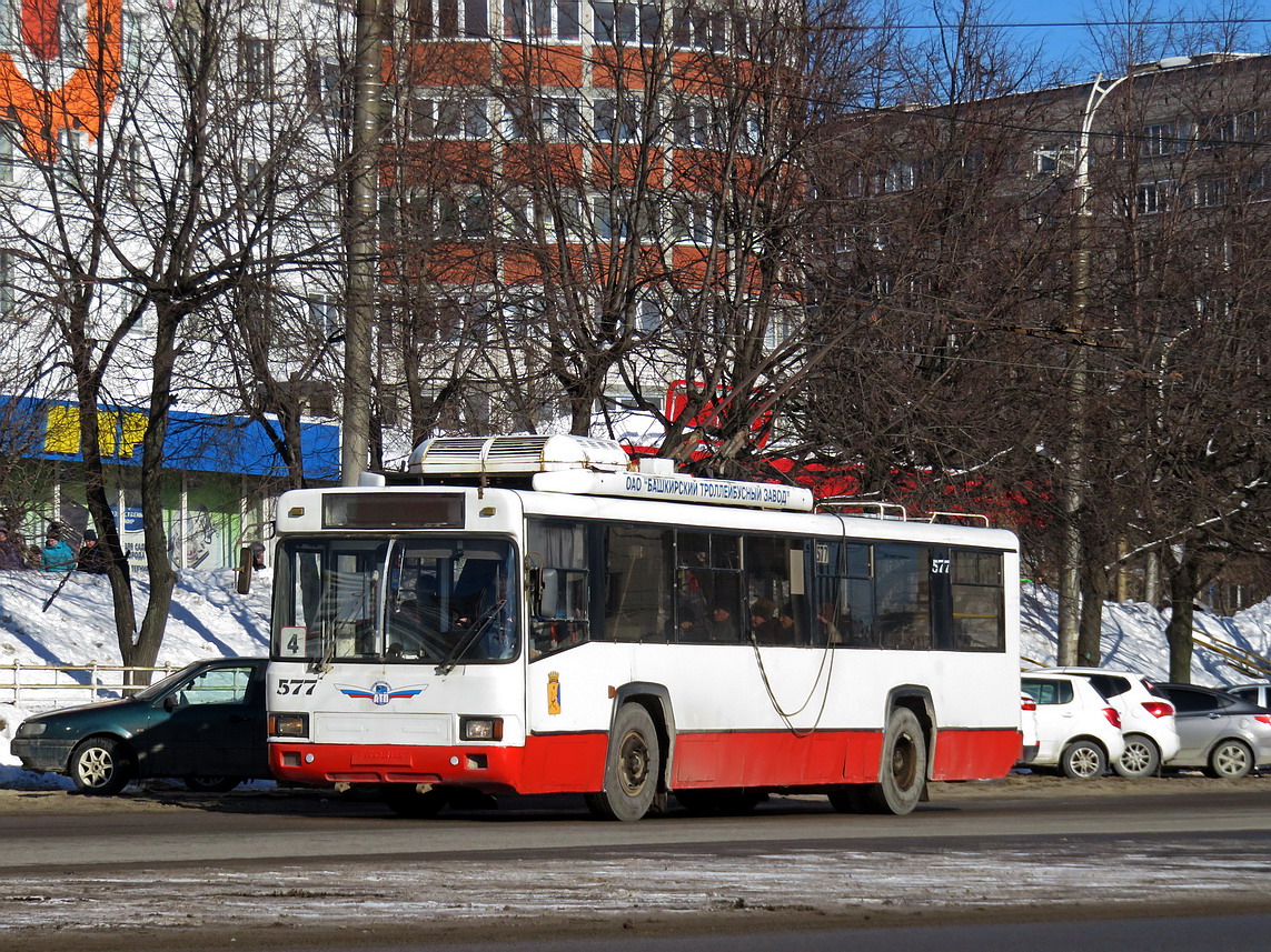 Киров, БТЗ-52764Р № 577