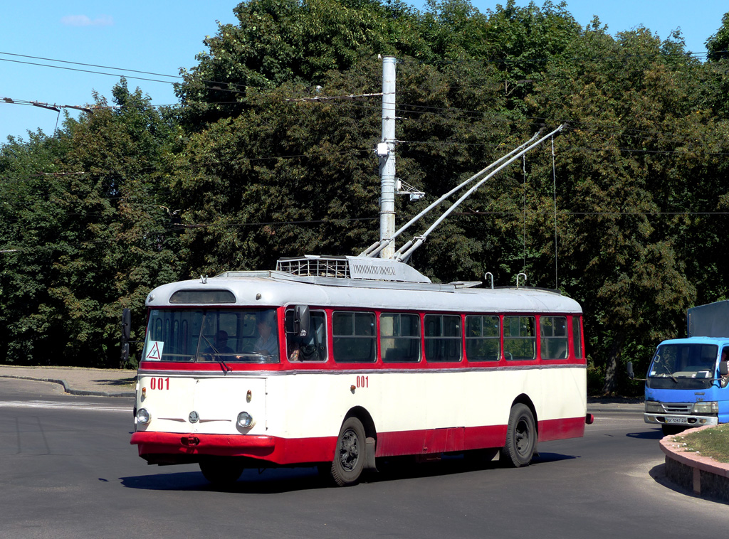 Rivne, Škoda 9Tr19 # 001