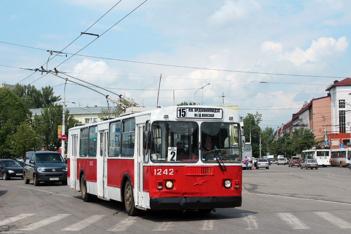 Саратов, ЗиУ-682Г-012 [Г0А] № 1242