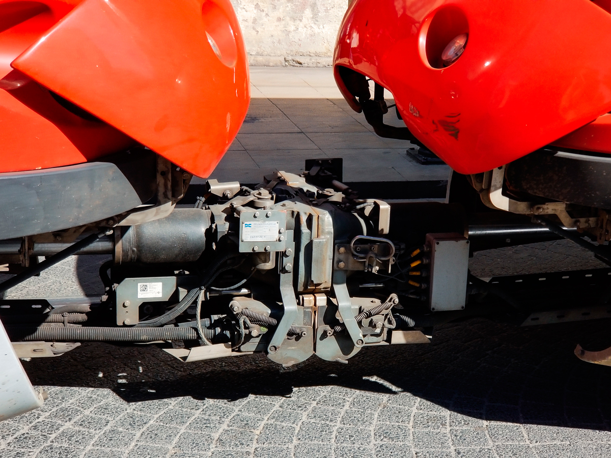 Стамбул, Alstom Citadis 304 № 824; Стамбул, Alstom Citadis 304 № 804