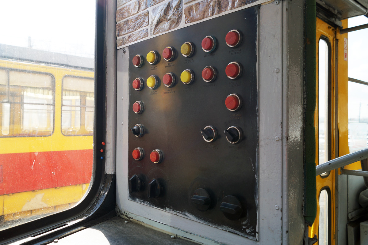 Barnaul, Tatra T6B5SU — 1013