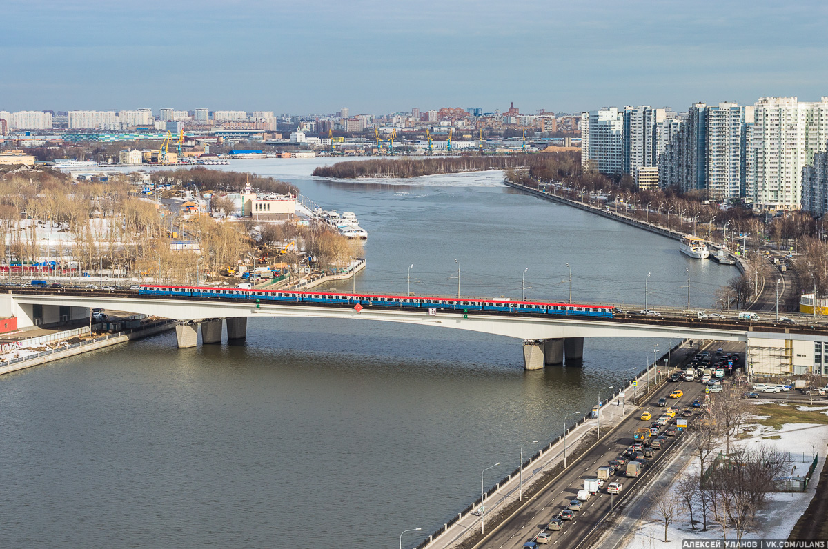 Москва — Метрополитен — [2] Замоскворецкая линия