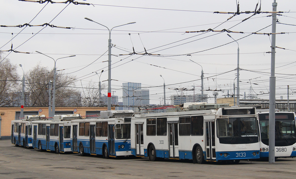 Москва, ЗиУ-682Г-016.02 (с широкой 1-й дверью) № 3133