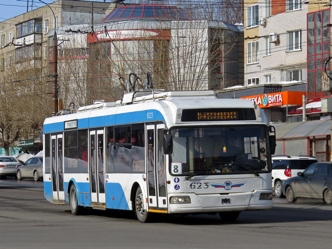 Киров, БКМ 321 № 623
