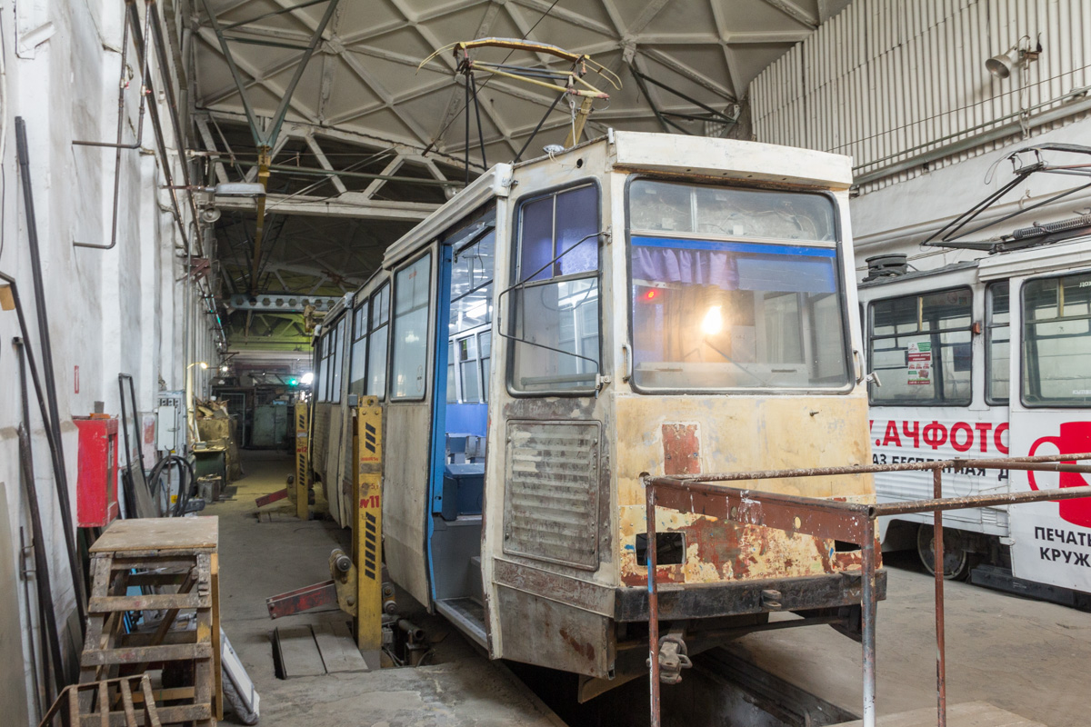 Ачинск, 71-605 (КТМ-5М3) № 77