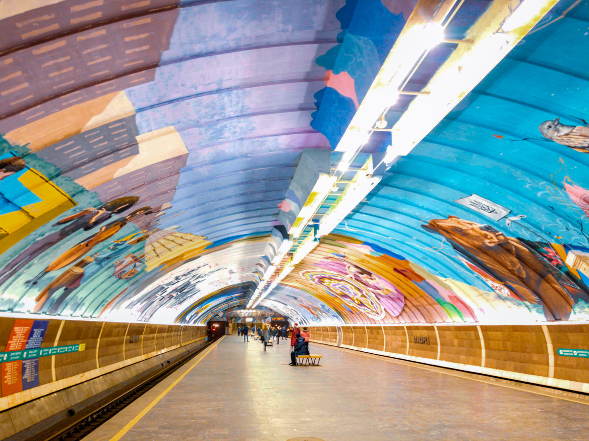 Киев — Метрополитен — Сырецко-Печерская линия