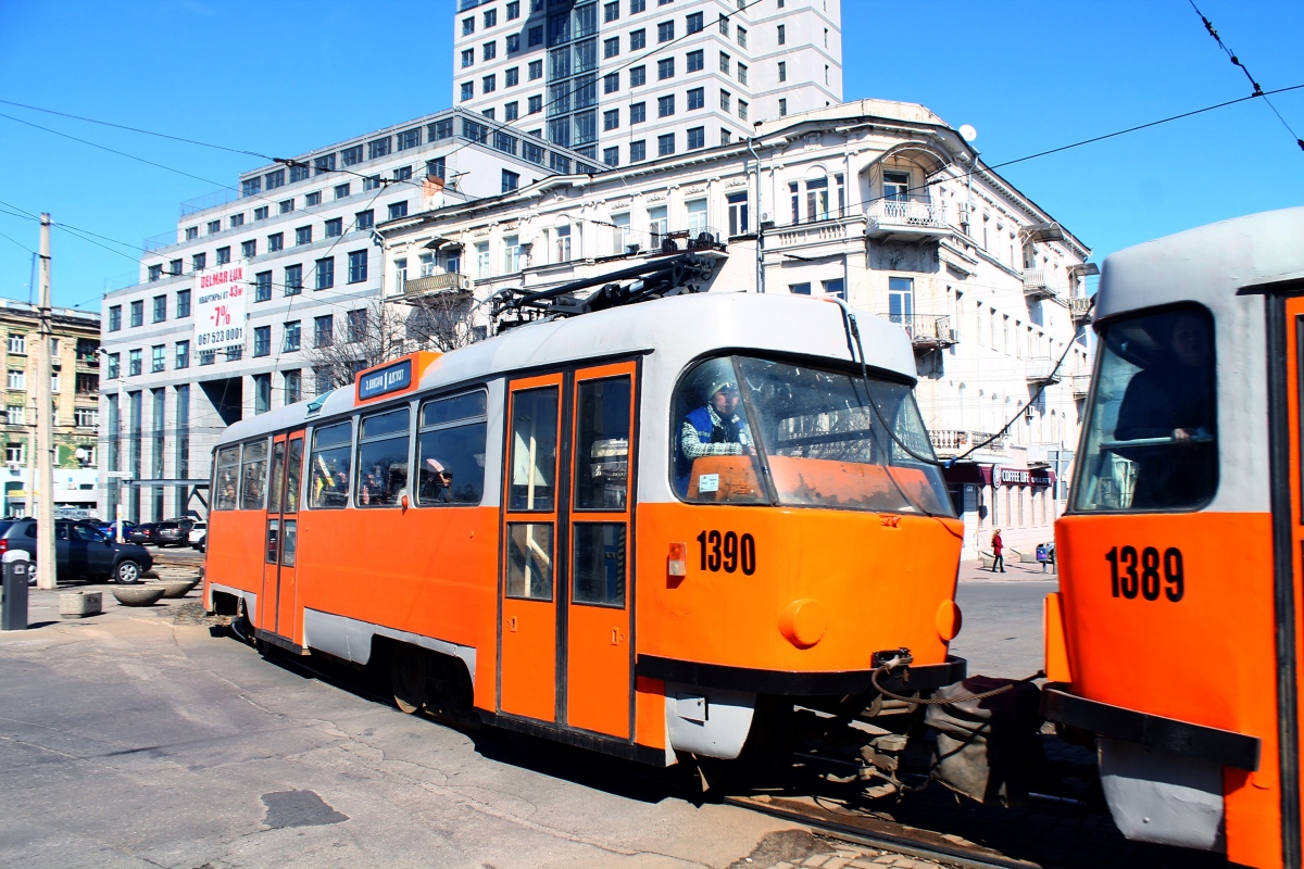 Dnipras, Tatra T3DC2 nr. 1390