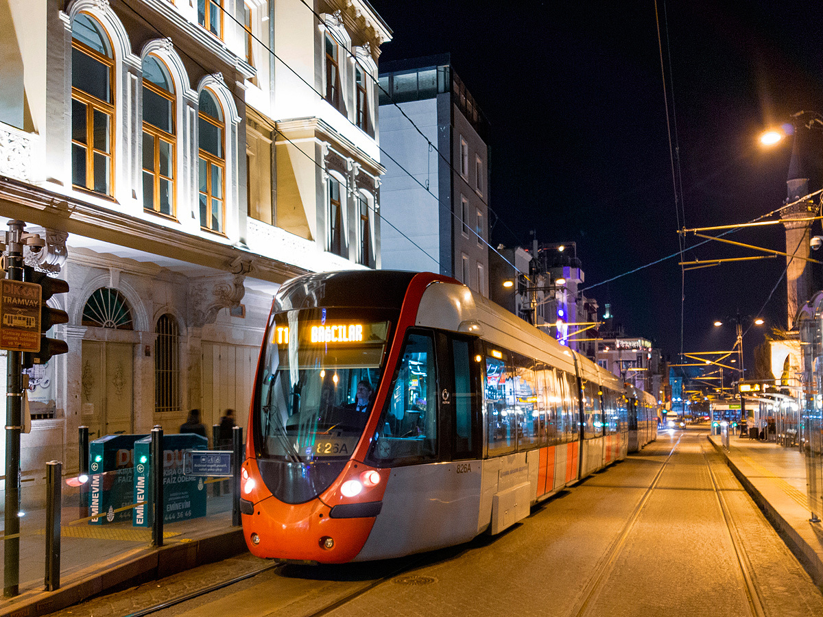 Стамбул, Alstom Citadis 304 № 826