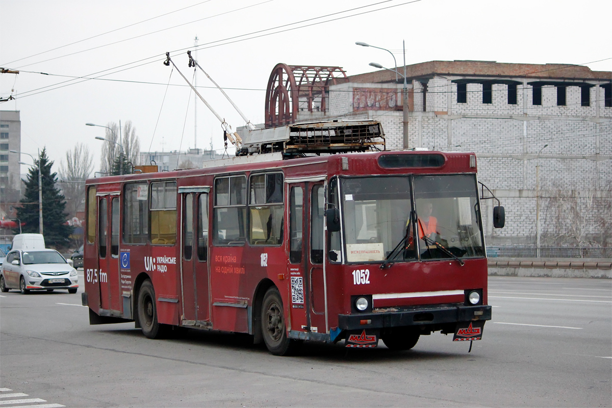 Днепр, ЮМЗ Т1Р (Т2П) № 1052