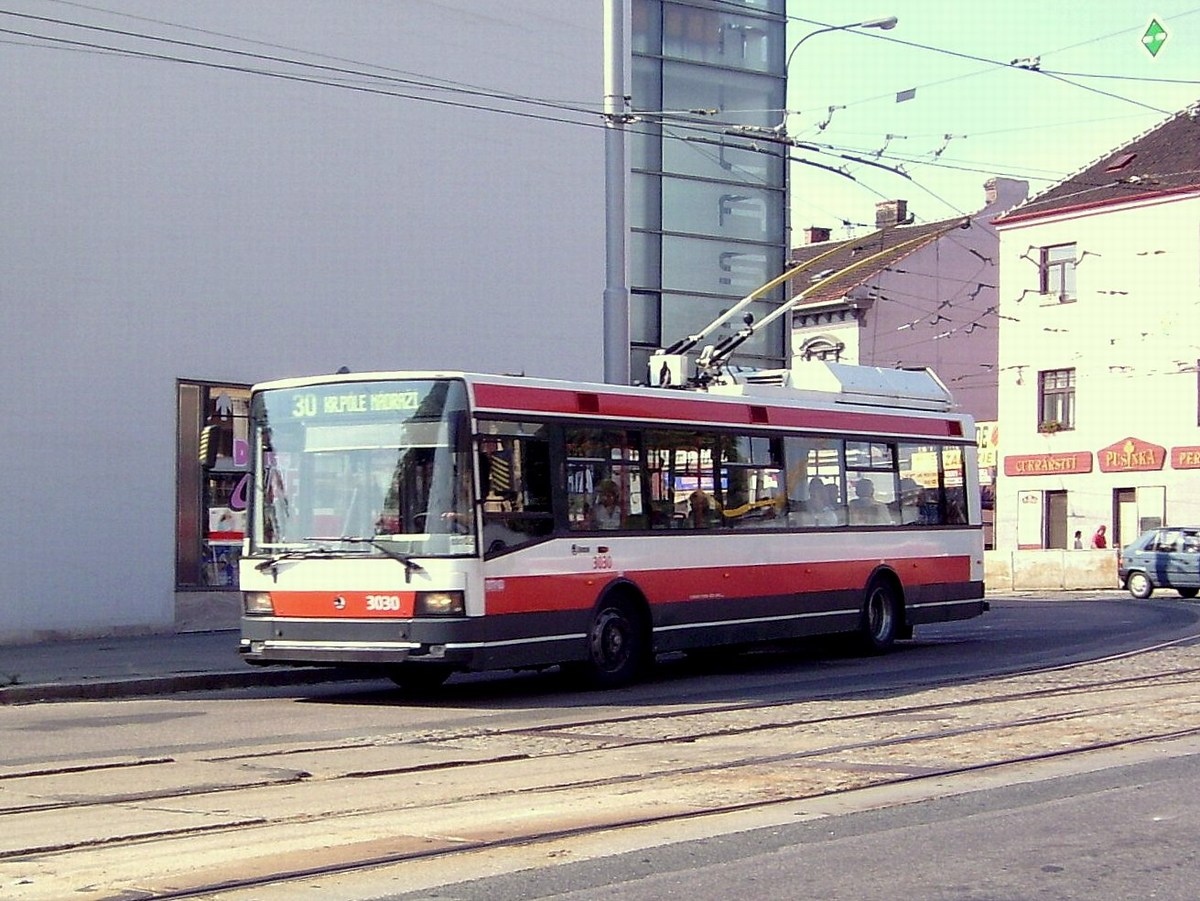 Брно, Škoda 21Tr № 3030