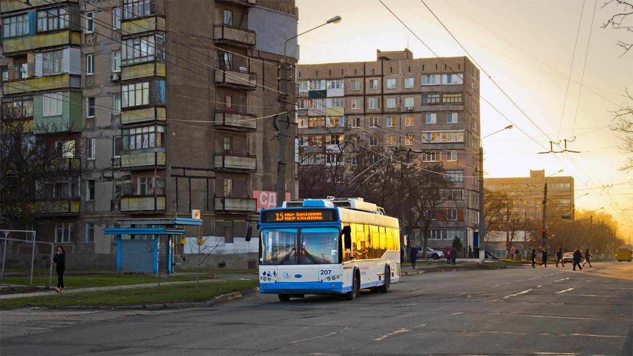 Мариуполь, Дніпро Т103 № 207