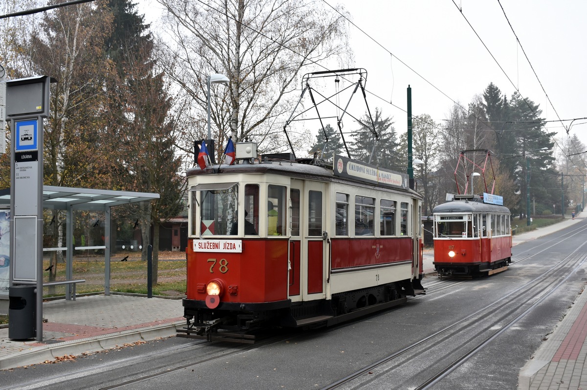 Reichenberg ― Gablonz an der Neiße, Ringhoffer 2-axle motor car Nr. 78; Reichenberg ― Gablonz an der Neiße — Abschied von Tatra T2R