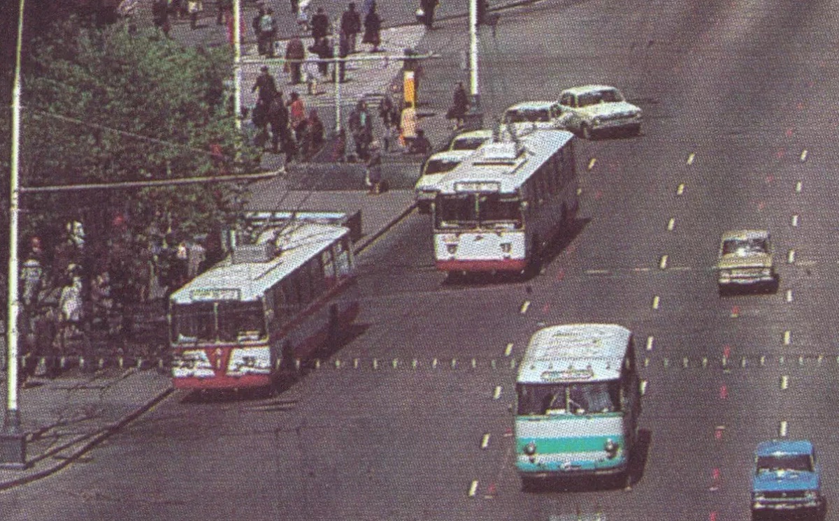 Москва, ЗиУ-682Б № 4354