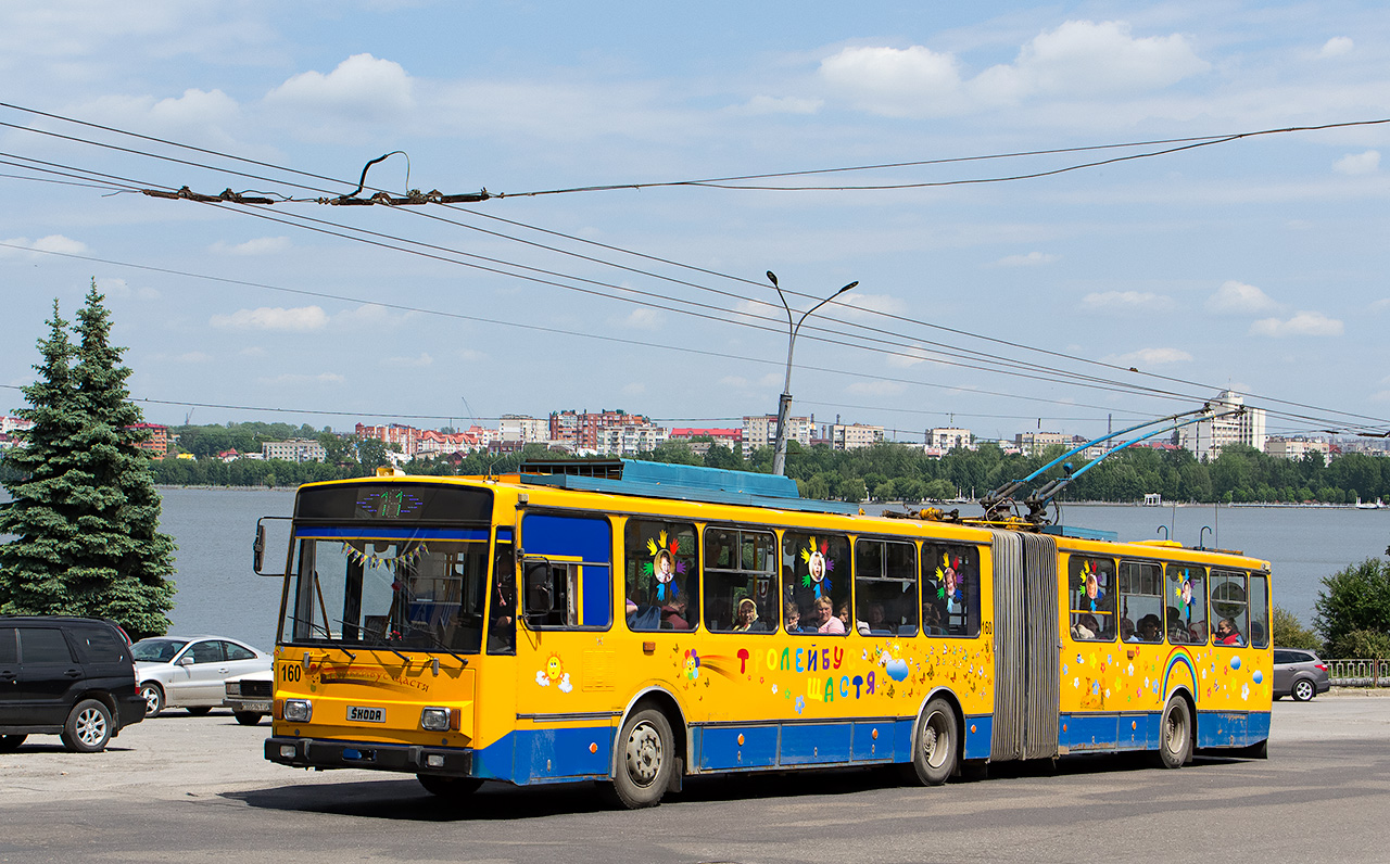 Тернополь, Škoda 15Tr13/6M № 160