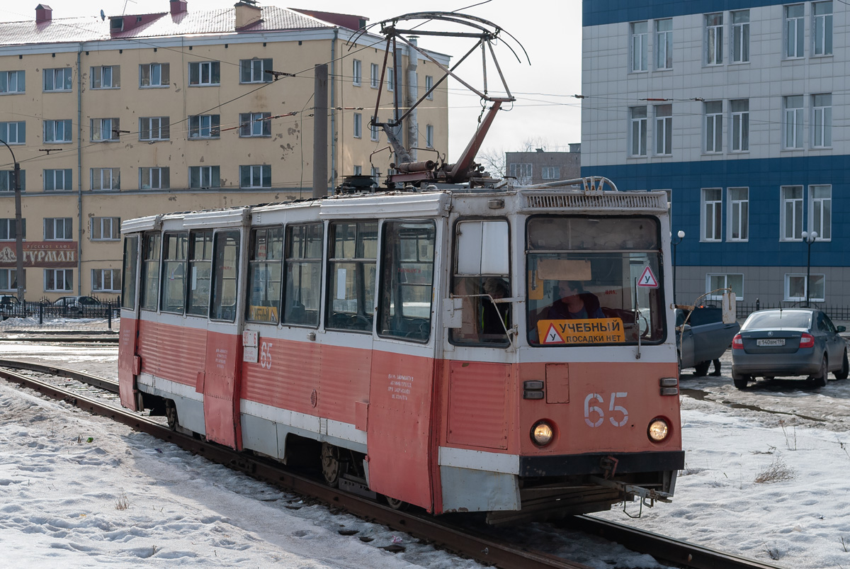 Nizhniy Tagil, 71-605 (KTM-5M3) č. 65