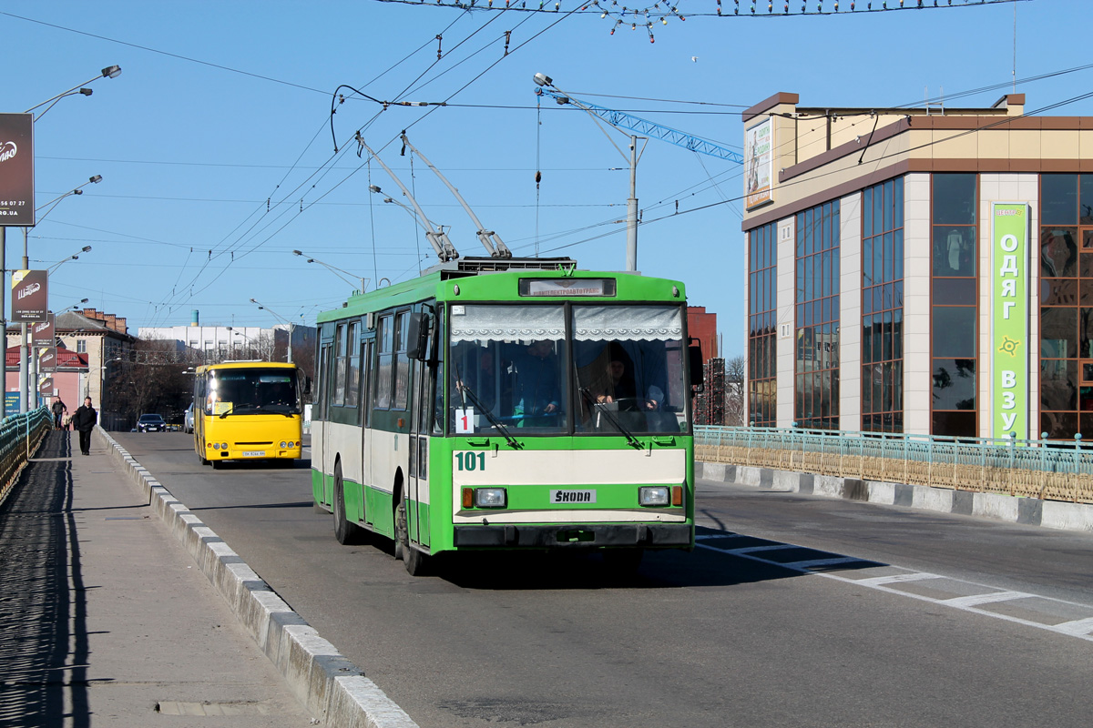 Ровно, Škoda 14Tr89/6 № 101