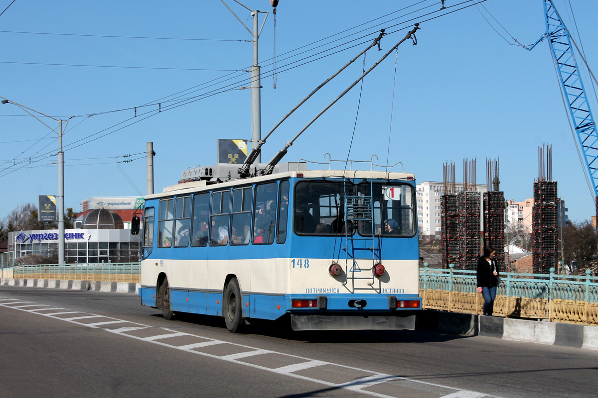 Rivne, YMZ T2 № 148