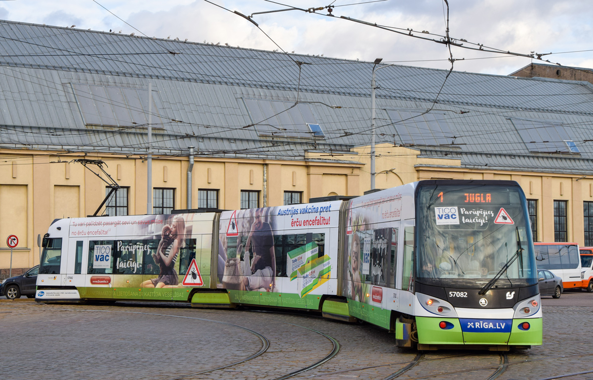Рига, Škoda 15T ForCity Alfa Riga № 57082