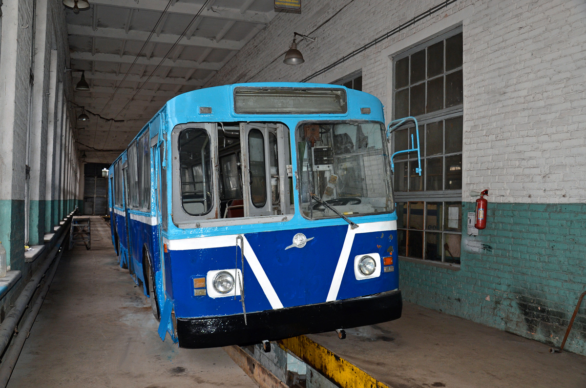 Кривой Рог, ЗиУ-682В-012 [В0А] № 572