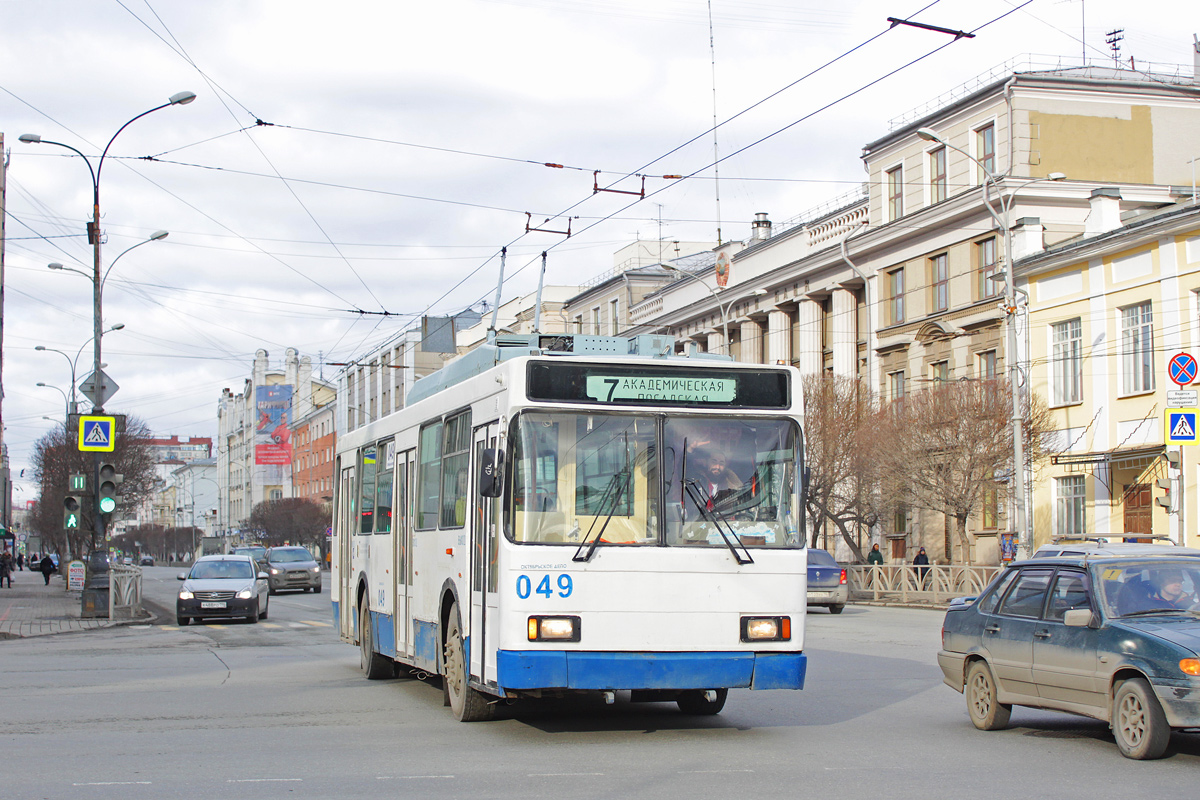 Екатеринбург, ВМЗ-5298.00 (ВМЗ-375) № 049