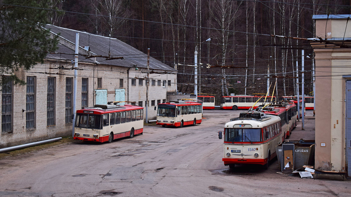 Вильнюс, Škoda 9TrH29 № 1387