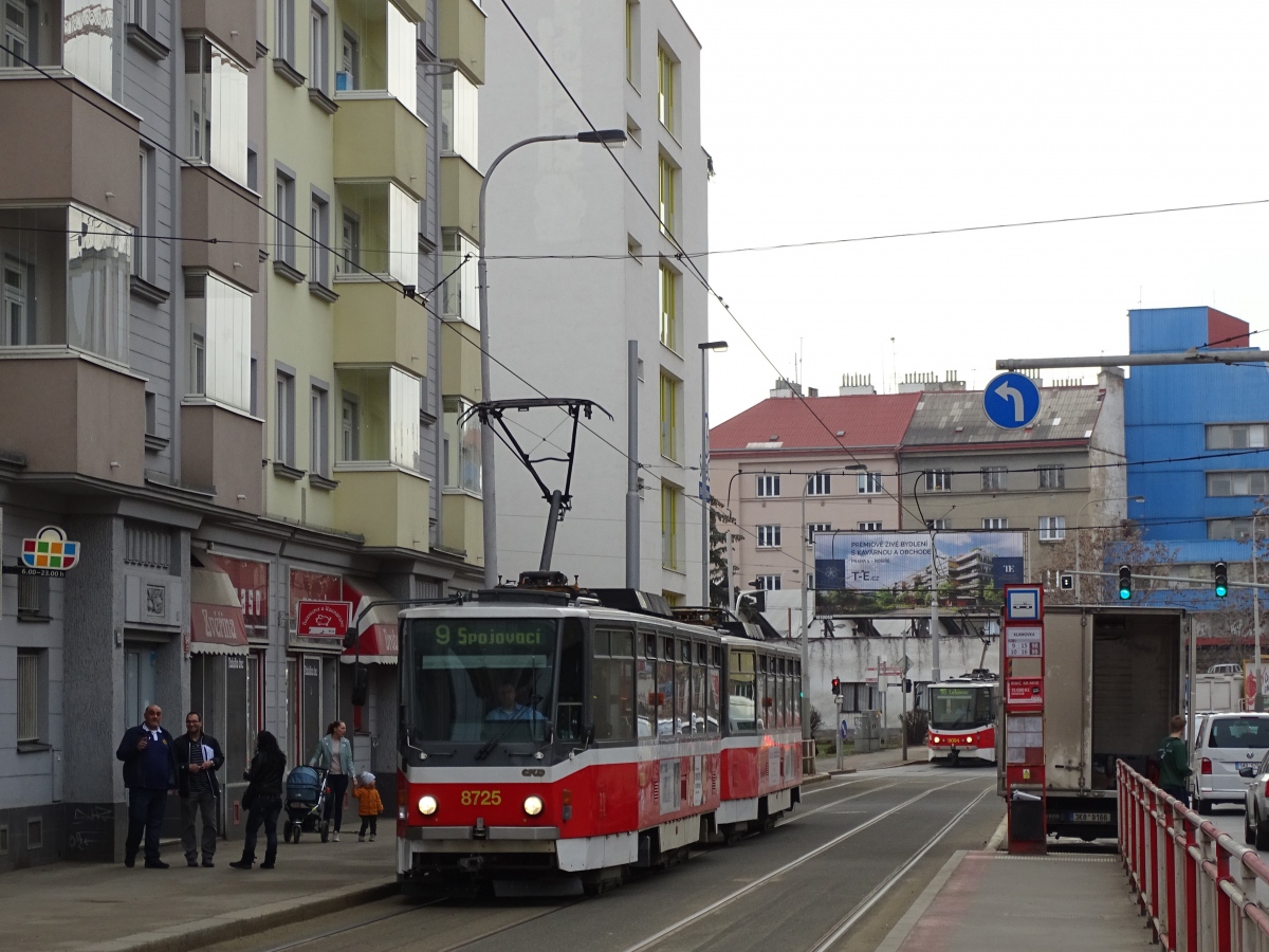 Прага, Tatra T6A5 № 8725
