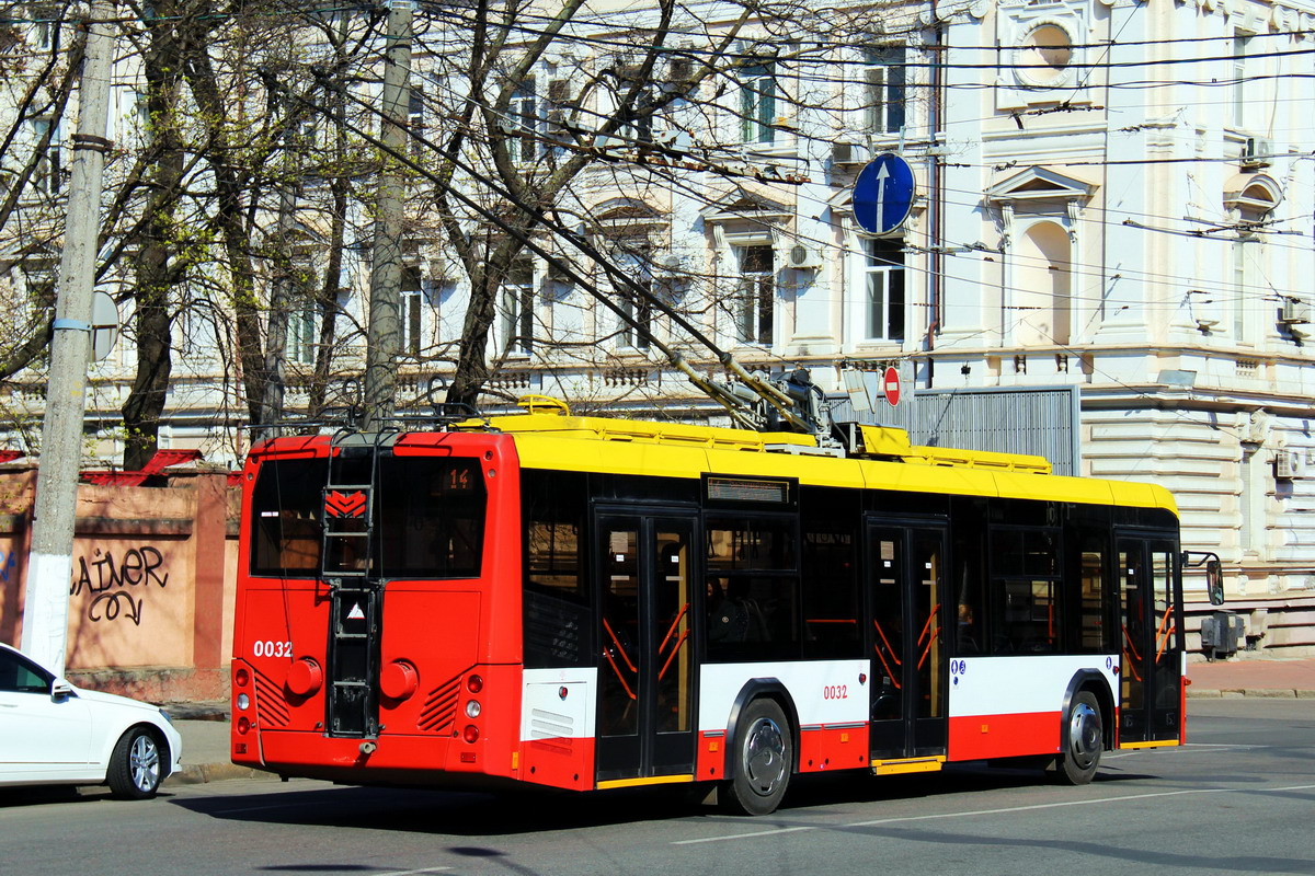 Одесса, БКМ 321 № 0032