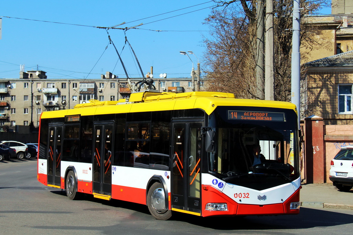 Одесса, БКМ 321 № 0032