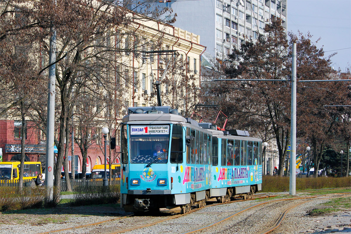 Днепр, Tatra T6A2M № 3025