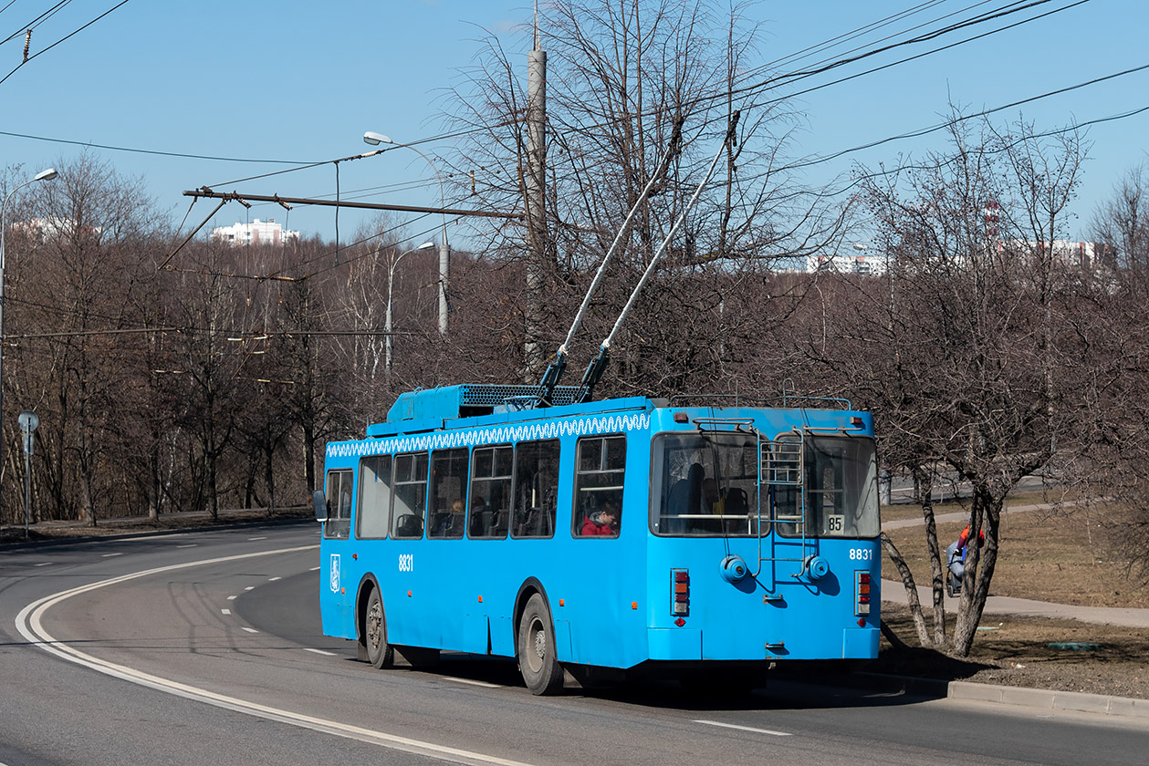 Moskva, ZiU-682GM1 (with double first door) č. 8831