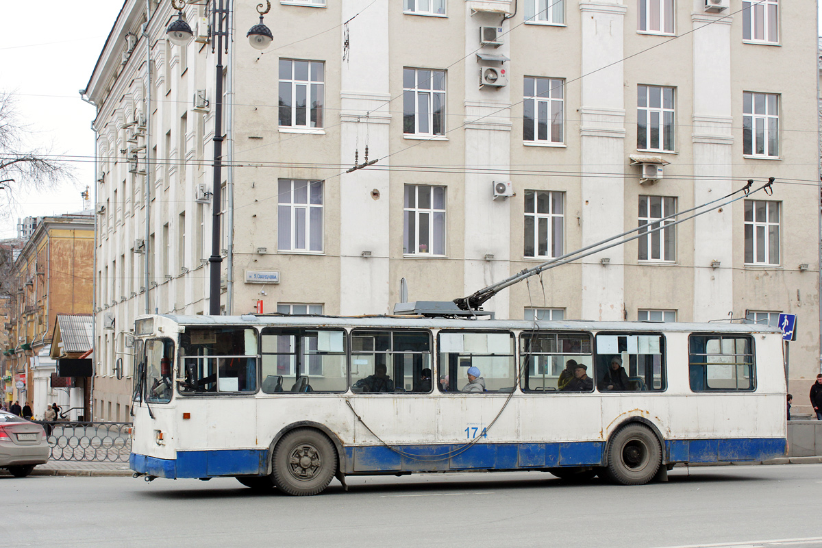 Екатеринбург, ЗиУ-682Г [Г00] № 174