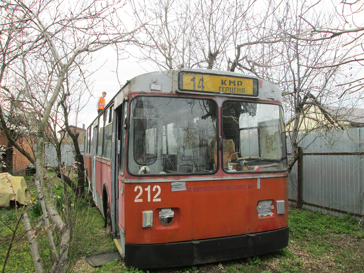 Краснодар, ЗиУ-683В01 № 212