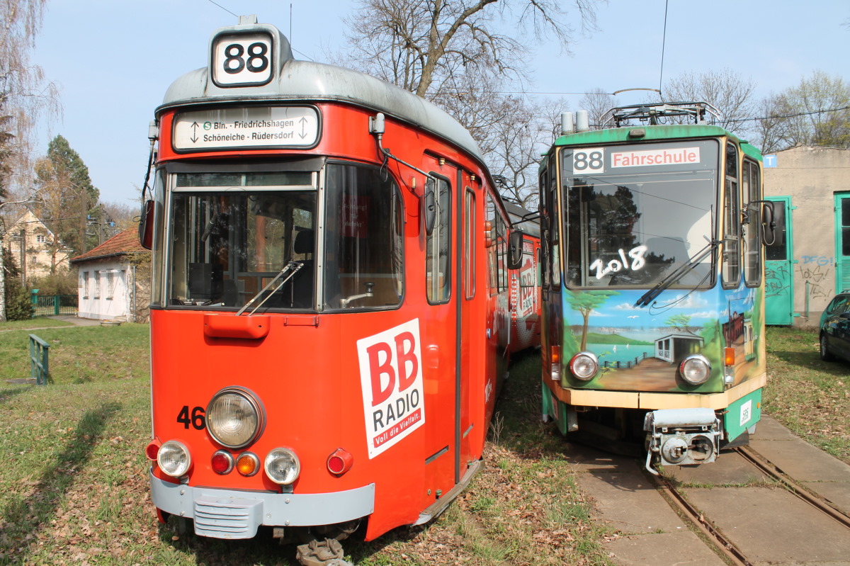 Шёнайхе – Рюдерсдорф, Duewag GT6ZR № 46; Шёнайхе – Рюдерсдорф, Tatra KT4DM № 22