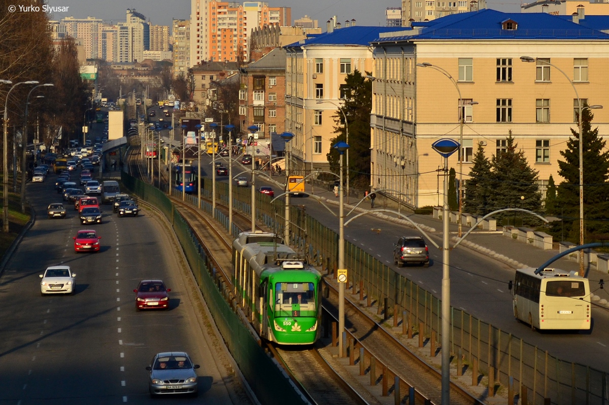 Киев, K3R-NNP «Каштан» № 550 Киев, K3R-NNP «Каштан» № 550