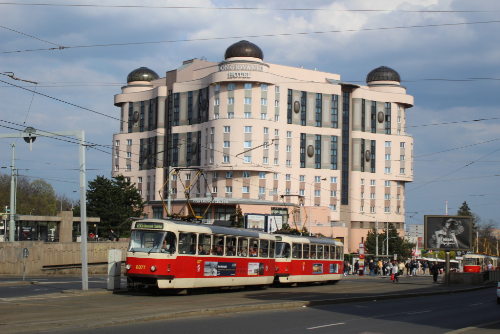 Прага, Tatra T3R.P № 8377