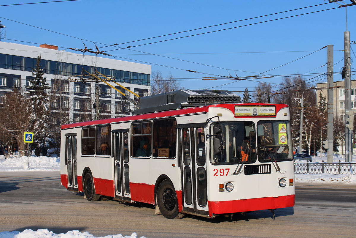 Йошкар-Ола, ЗиУ-682ГМ1 (с широкой передней дверью) № 297