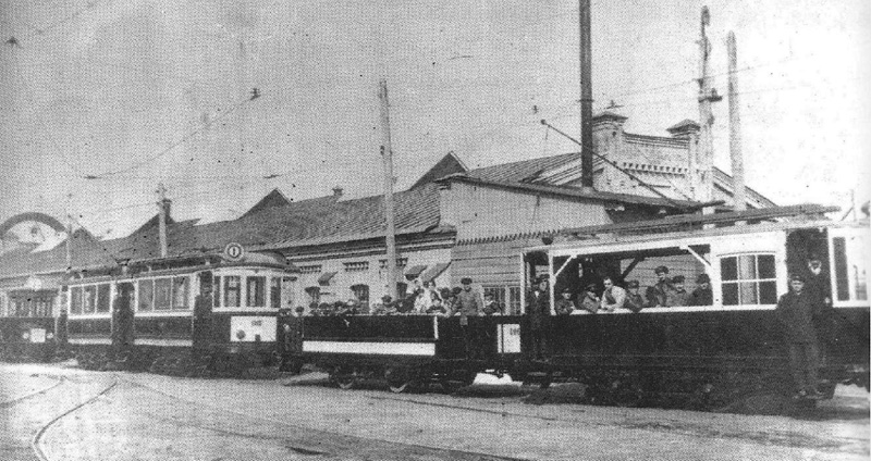 Kiev, Herbrand 2-axle motor car N°. 406; Kiev, Pullman-type car N°. 1015; Kiev — Historical photos