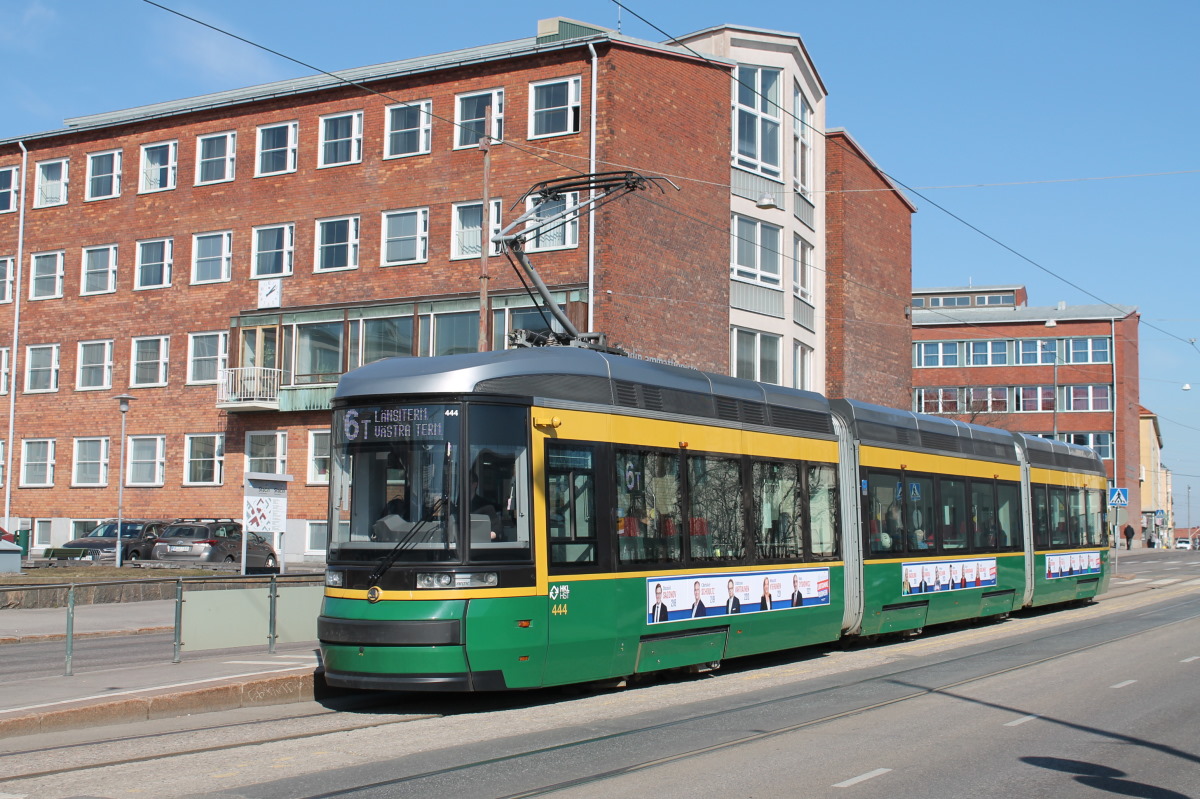 Хельсинки — Эспоо, Škoda ForCity Smart Artic MLNRV3 № 444