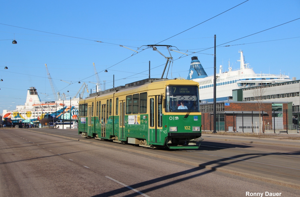 Хельсинки — Эспоо, Valmet MLNRV2 № 102