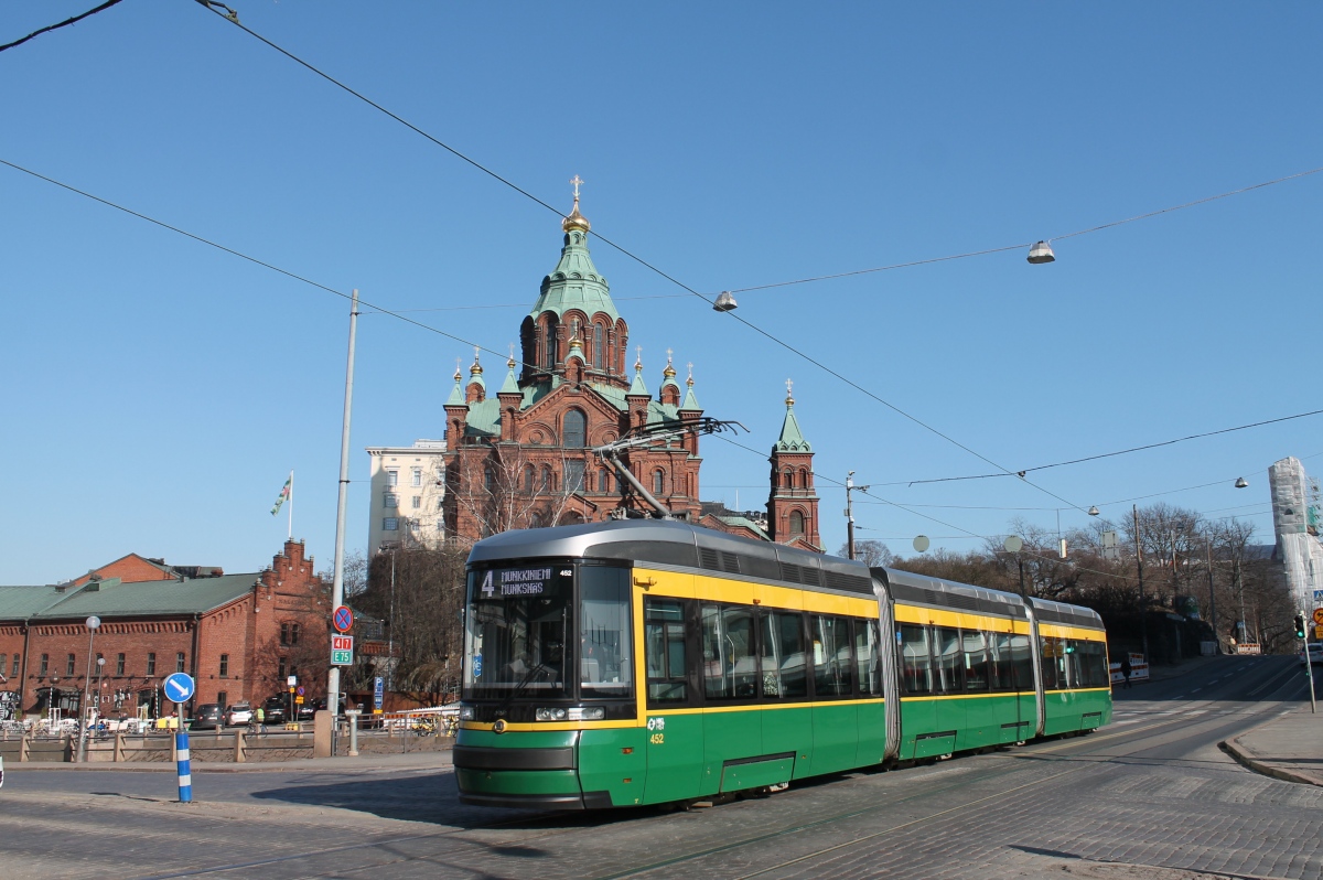 Хельсинки — Эспоо, Škoda ForCity Smart Artic MLNRV3 № 452