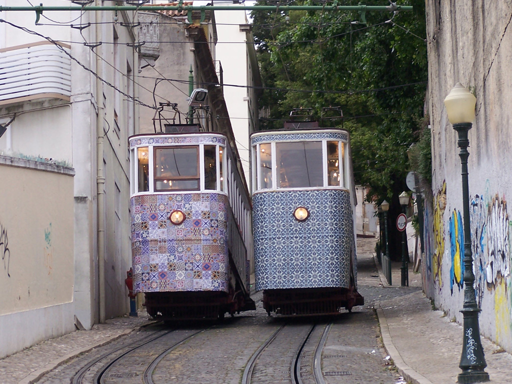 ლისაბონის აგლომერაცია, Funicular* № 2; ლისაბონის აგლომერაცია, Funicular* № 1