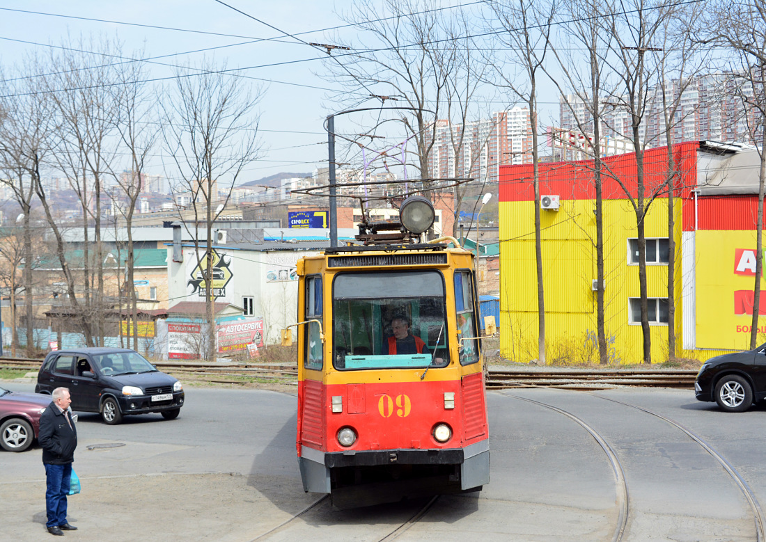 Владивосток, 71-605А № 09