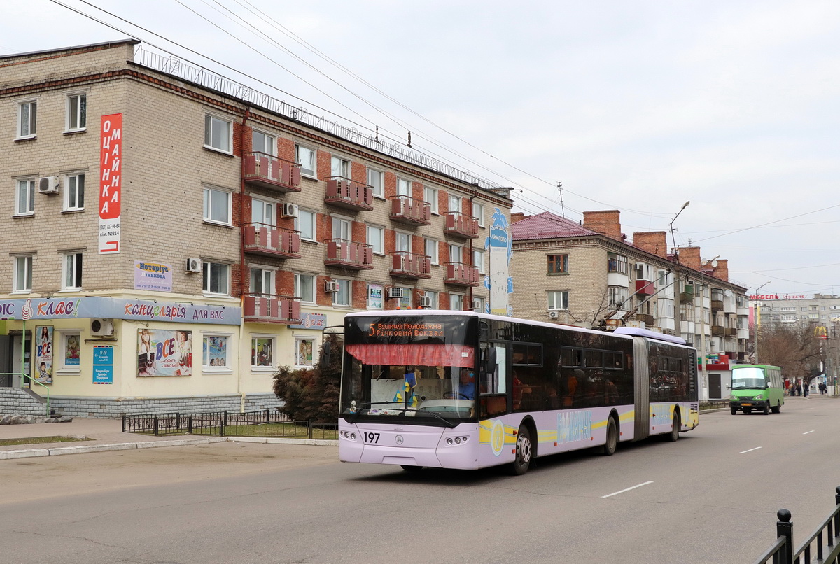Кременчуг, ЛАЗ E301A1 № 197
